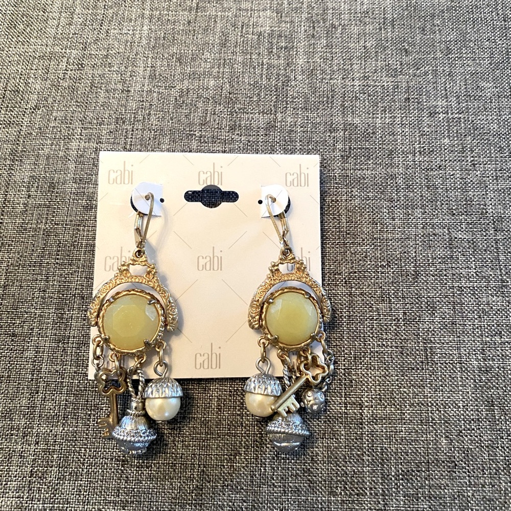 Curio Earrings cabi collection Spring 2020
